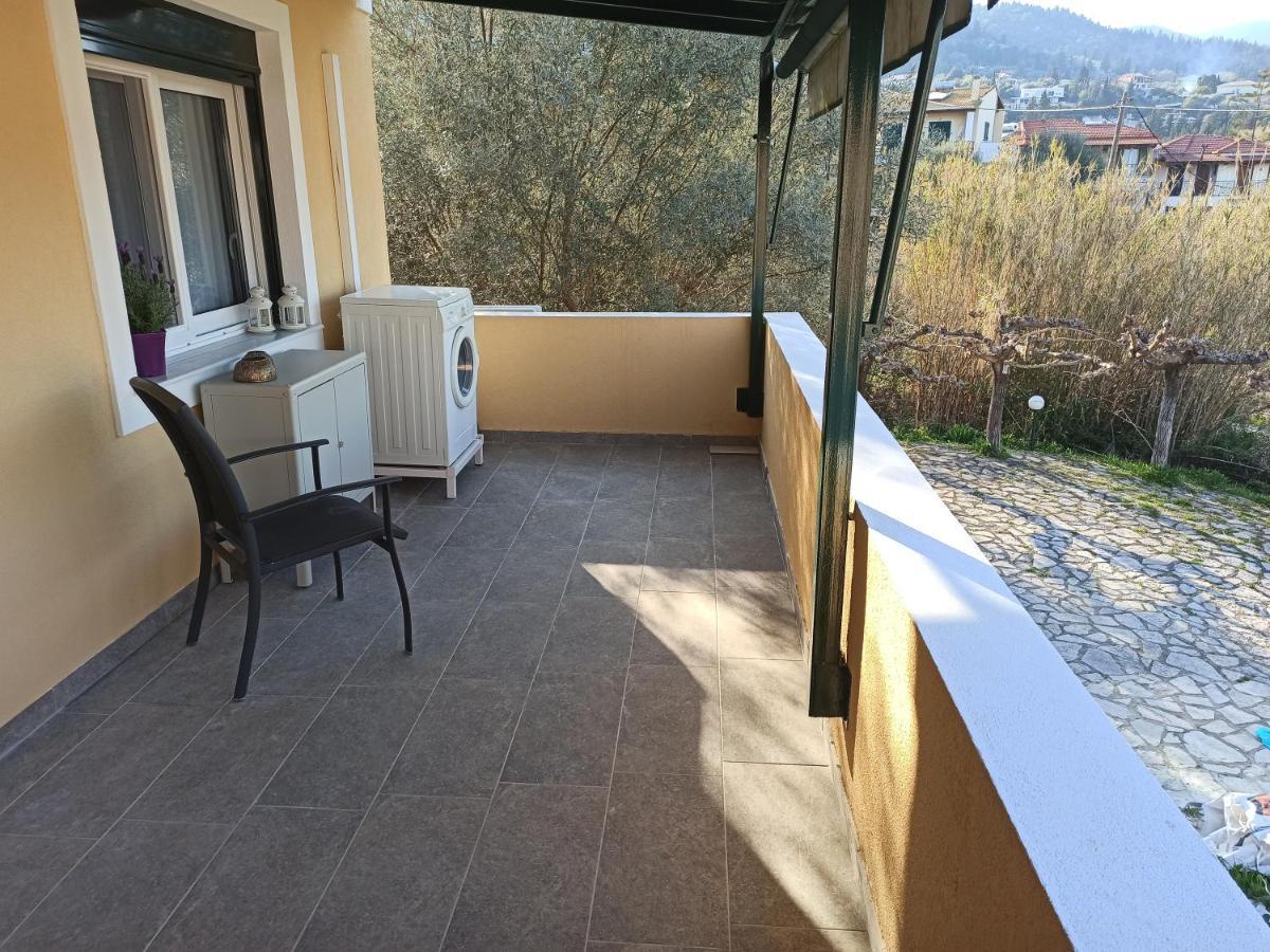 Casa Trizoni Nikiana Lägenhet Exteriör bild