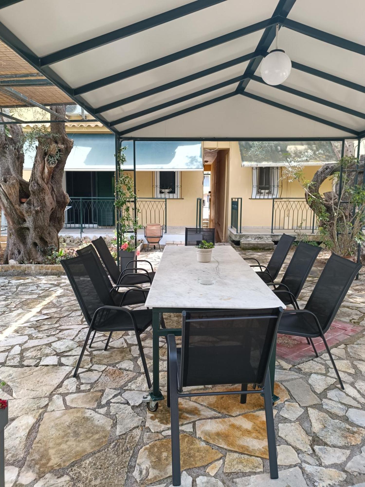 Casa Trizoni Nikiana Lägenhet Exteriör bild